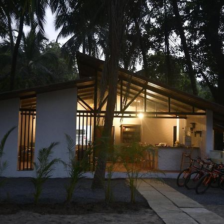 Hotel Moonstone Hammock Alibaug Alībāg Esterno foto